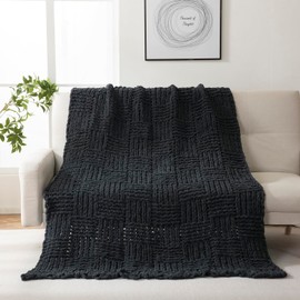 YIRUIO Handmade Chunky Knit Throw Blanket Cable with Checkered Pattern 51''x63'' Oversized Throw Larger Yarn Ultra Soft Cozy Warm for Home Décor Couch Sofa Bed (Black, Throw XL)