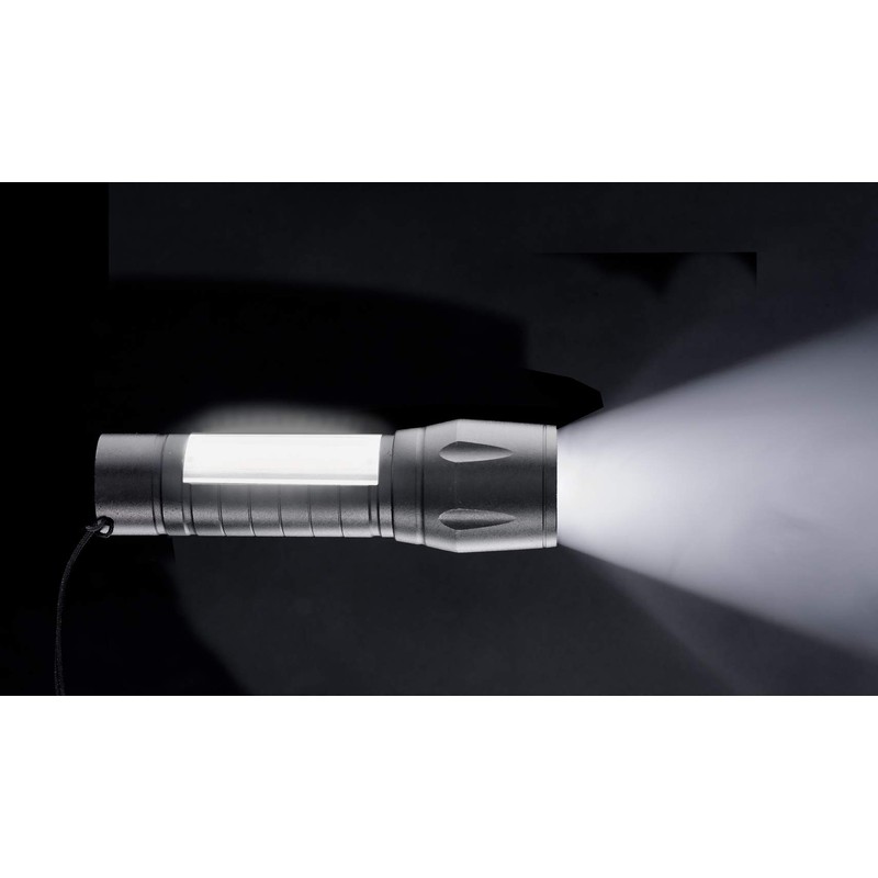 SE Adjustable Focus USB Flashlight - FL3657R5