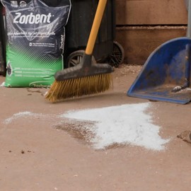 Zorbent Commercial – 1 Cubic Foot Bag Quickly Absorbs Up to 6 Gallons of Liquid, Replaces 98 lbs of Clay. Ideal for Industrial Spill Containment and Cleanup. Non-Toxic, All Surfaces