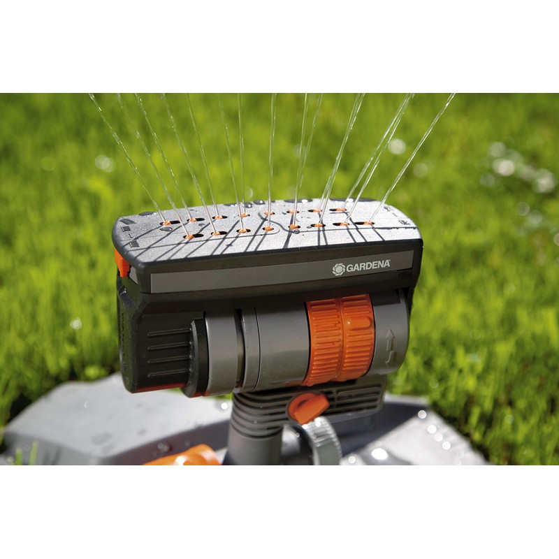 Gardena Square Sprinkler ZoomMaxx Action: Variable sprinkler for a wide