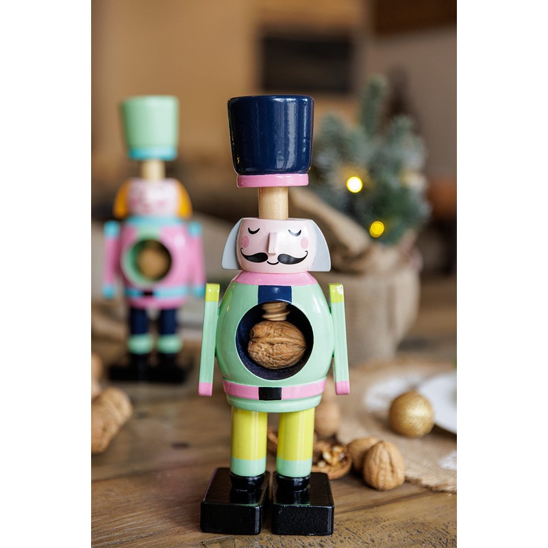 KitchenCraft KCXMNUTMAN Nutcracker Collection Wooden Nut Cracker, Male, Gift Tagged,