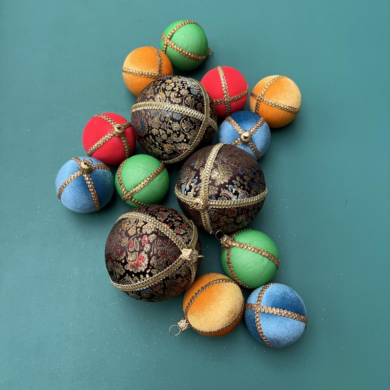 Neena Handmade Embroidered Bauble | 8cm Brown with Gold, Red,