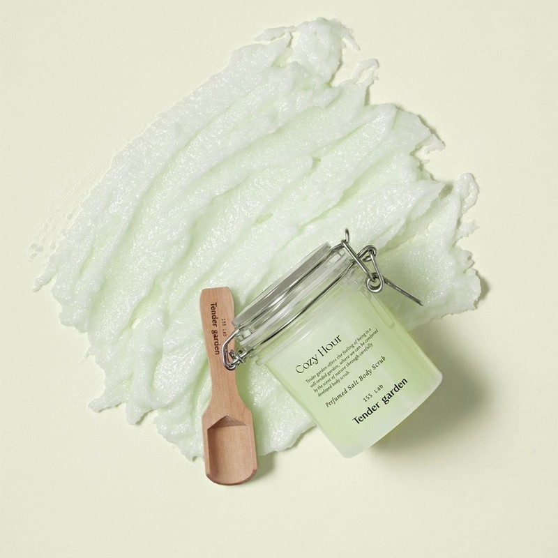 Tender Garden Cozy Hour Perfumed Salt Body Scrub