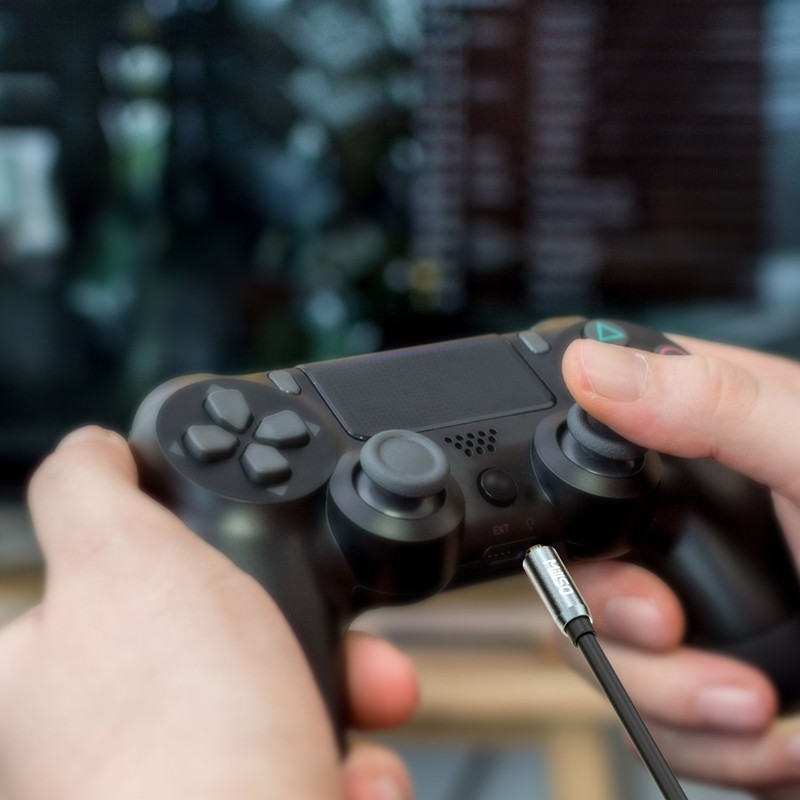 MillSO 3.5 mm Headset Microphone Adaptor. 30 cm