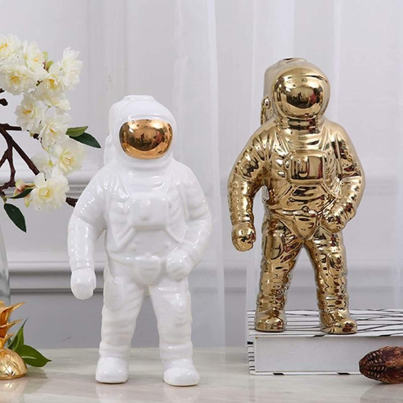 Astronaut Figurine Ceramic Astronaut Spaceman Model Ornament Spaceman Car Interior