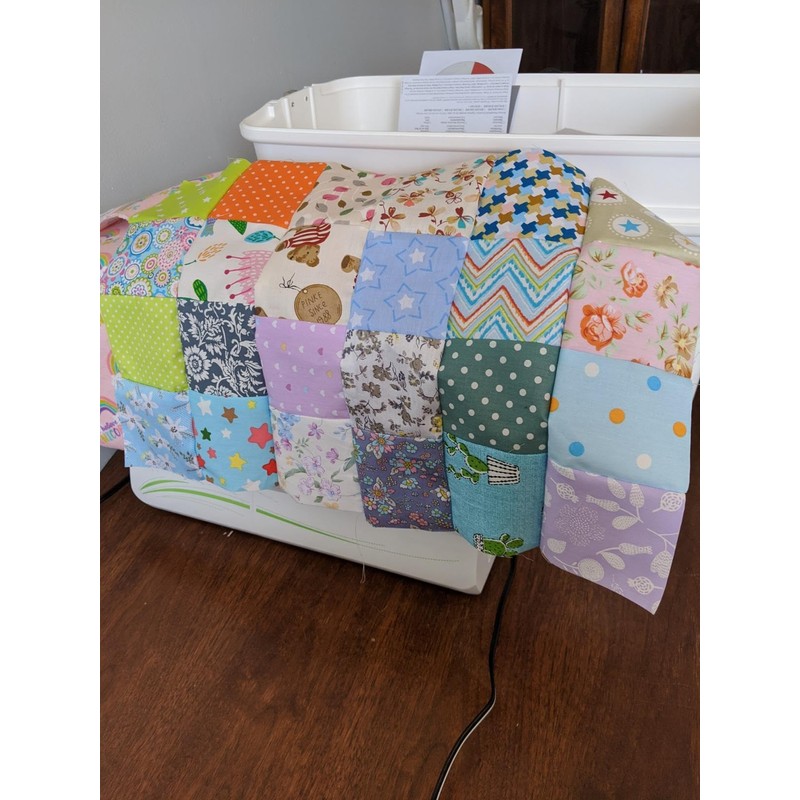 Gnognauq 200 Sheets Fabric Squares Sheets Cotton Craft Fabric Bundle