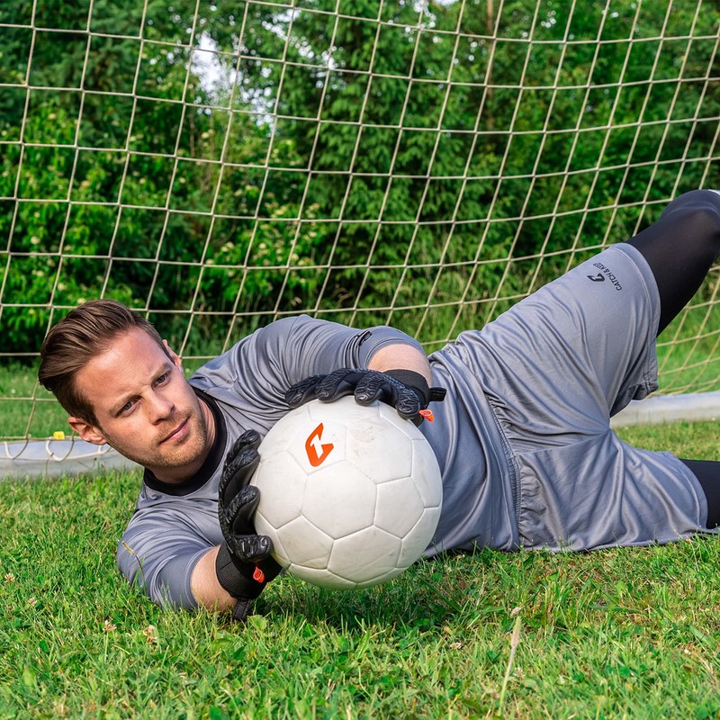 CATCH & KEEP Fly Dark Soul Men's Goalkeeper Gloves, Size