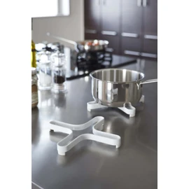 Yamazaki Industries 2250 Pan Padding White Approx. W 5.3 x D 5.3 x H 0.8 inches (13.5 x 13.5 x 2 cm) Tower