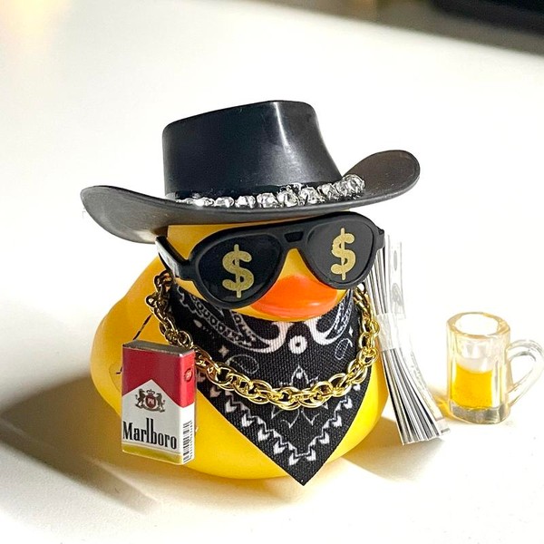 Patito Vaquero(need to assemble)-cowboy rubber duck: cool cartoon car Duck