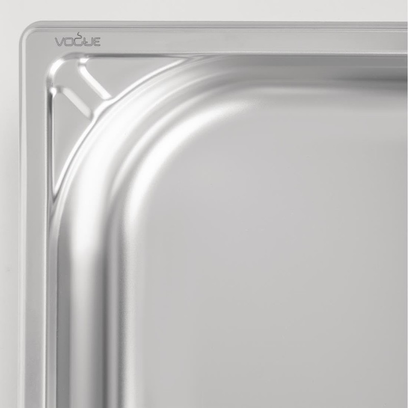 Vogue Heavy Duty Stainless Steel 1/2 Gastronorm Tray 4 Litre/Depth:
