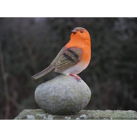 Homezone® Robin Redbreast Perched On Stones Resin Bird Set Highly Detailed Garden Ornaments Christmas Decoration Indoor Or Outdoor Use.