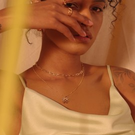 Fettero Layered Necklace Set Gold Paperclip Chain Choker Flower Pendant Diamond Cubic Zirconia 14K Gold Plated Dainty Satellite Chain Simple Jewelry for Women