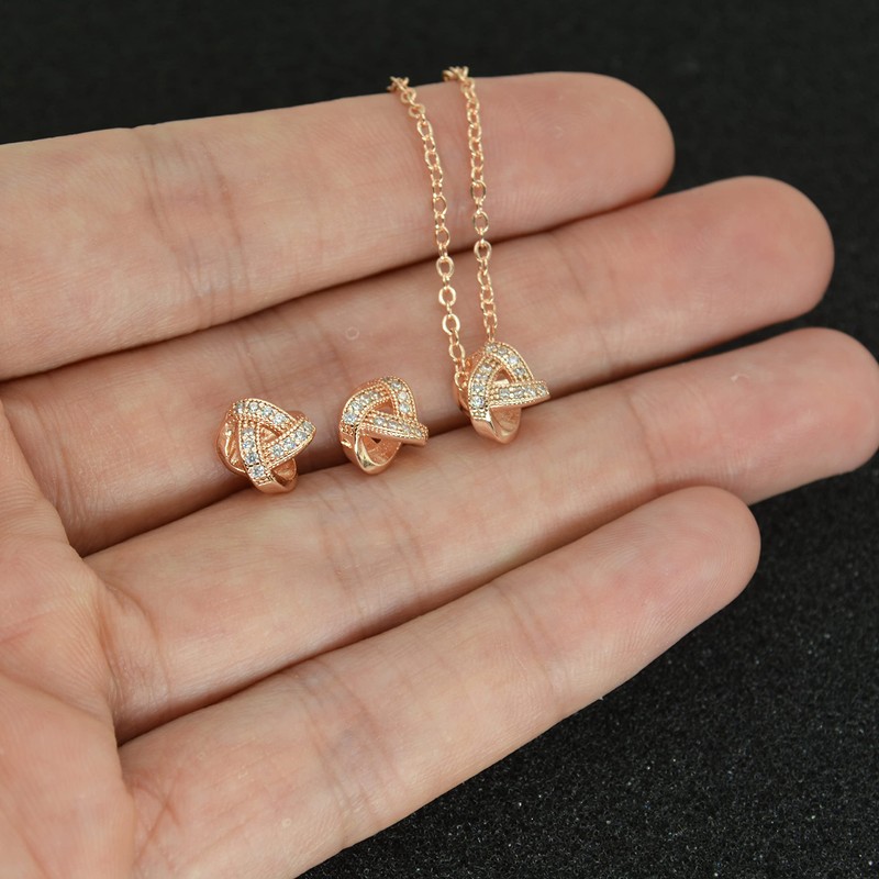 MOLIDAY Conjunto de collar y pendientes de tuerca con diseño