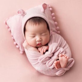 Zeroest Newborn Photography Wraps for Boy or Girl Photoshoot Newborn Photography Props Outfits Baby Knit Wraps Posing Pillow Bear Hat Set of 4 (Baby Pink -01)
