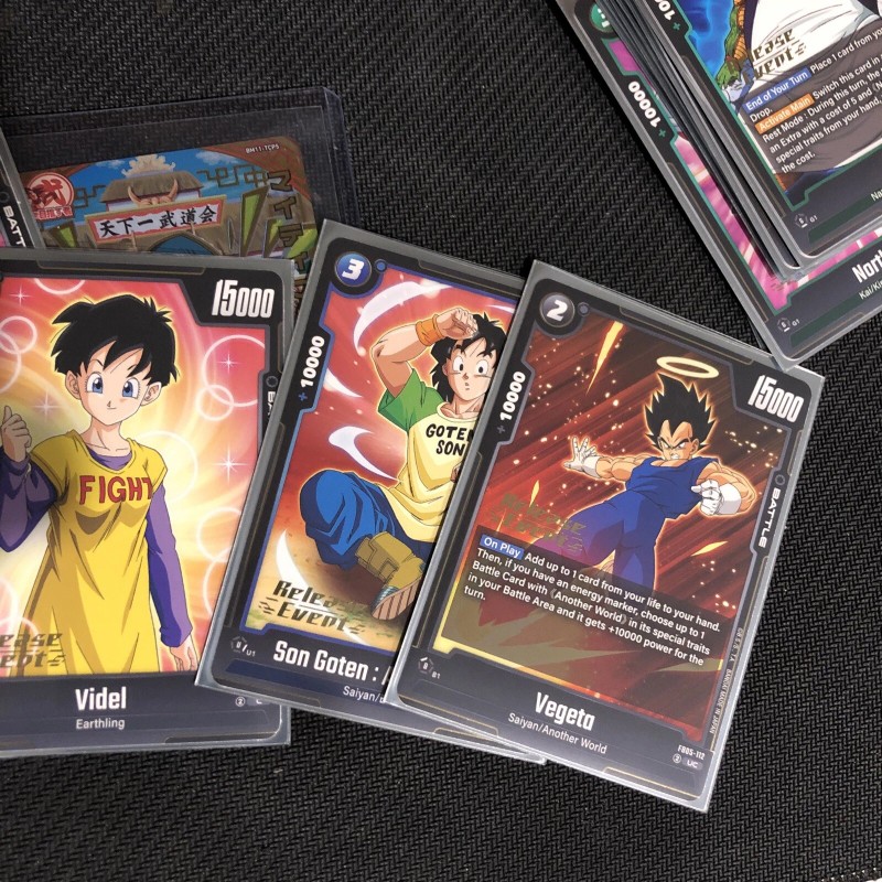 Dragon Ball Super/Héroes Sealed Promo Pack And 2 Gold Stamp