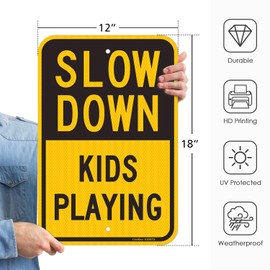 GicnKeuz Slow Down Sign, 18 x 12 Inches Kids at Play Sign for Streets & Neighborhoods, Engineer-Grade Reflective Aluminum, Rustproof & Fade-Resistant, Outdoor Use. (1 Pack)