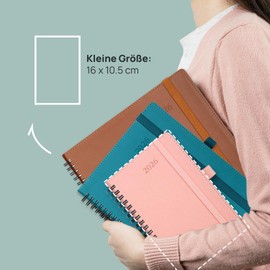 POPRUN Calendar 2025 2026 Monthly Planner 16 x 10.5 cm - 18 Months Monthly Calendar Ring Binder A6 (Jul 2025-Dec.2026) - 1 Month 4 Pages, Soft Cover with PU Leather, 100 GSM Paper - Navy Blue