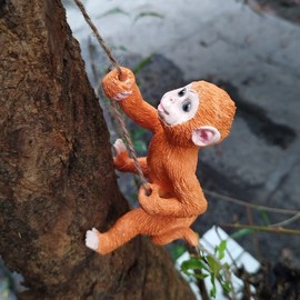JARPSIRY Climbing Monkey Tree Hugger Garden Monkey Statue Resin Animal Sculpture Yard Decor for Outside, Funny Tree Climber Figurine Outdoor Patio Lawn Decor, Housewarming Gifts
