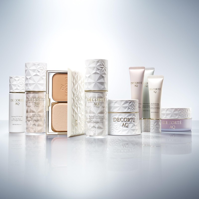 DECORTÉ AQ Powder Foundation Case