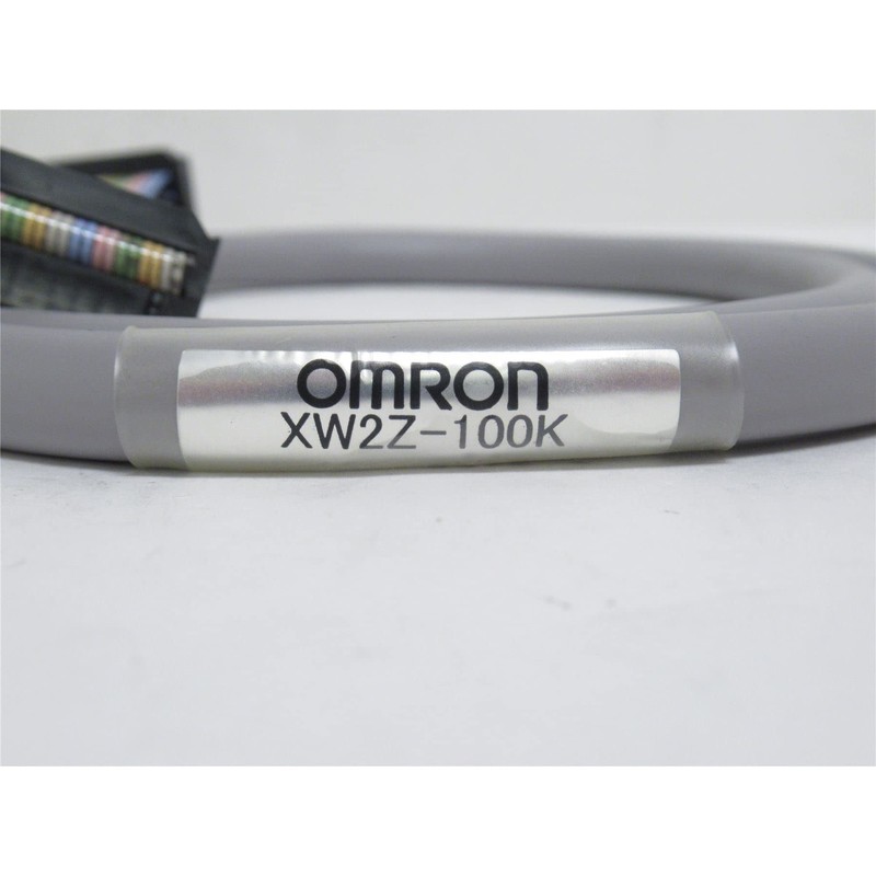 OMRON XW2Z-100K 100 PINS, Connector, for Communication and I/O Systems.