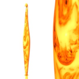 FURLS Streamline Zodiac Leo Crochet Hook 7" (Zodiac Leo - 10.00 mm (P))