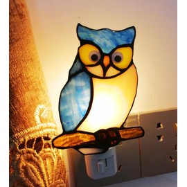 HUIMIEJU Colored Glass Owl Night Light, Children's Room Animal Night Light, Wall Plug in Tiffany Glass Owl Light