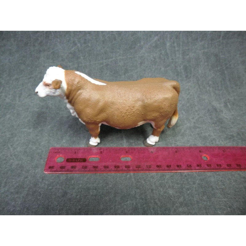 CollectA NIP * Polled Hereford Bull * 88861 Breyer Cow