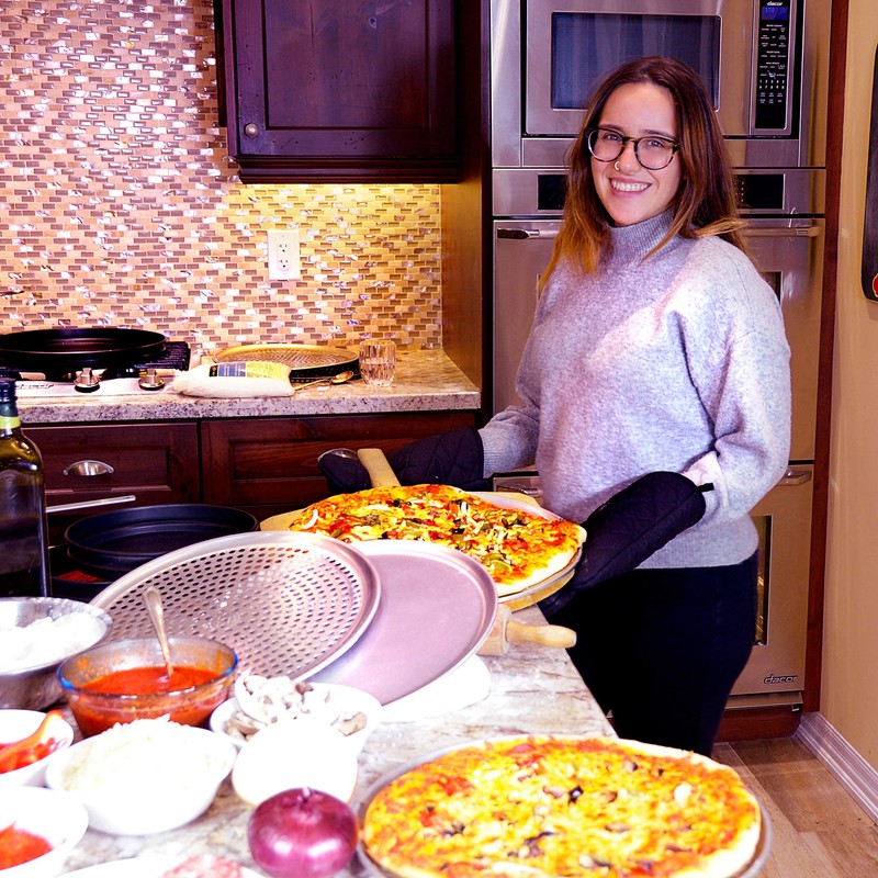 Crown Pizza Pan 14 inch, 1 Pack, Sturdy, Rust Free,