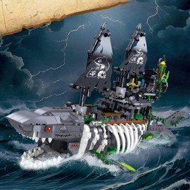Shark Pirate Ship Building Block, Black Pearl Ship Toys, Sailboat Model Home Office Decor, Ideal Children's Day Birthday Gifts for Adult Kids Ages 8+(1151PCS)
