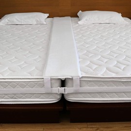 Bed Gap Pad + Mattress Belt, Set of 2, Pad Width 7.9 inches (20 cm), For Beds/Mattresses, Prevents Gap, Filling Gaps, Prevents Slipping, Bed Connection, Fixed, Connected, Family, Easy Installation, White/White, Pad: 76.8 x 7.9 x 2.8 inches (195 x 20 x 7 
