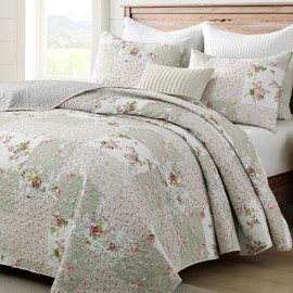 HIARUO Quilt Set Queen Size 3 Pieces Floral Patchwork Comforter Bedspread Boho Plaid Coverlet Reversible Lightweight Farmhouse Bedding with 2 Pillow Covers Shams for All Season, Green Pink