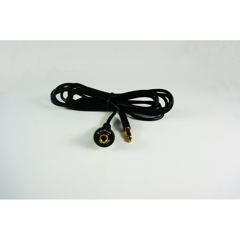 iSimple IS335 Dash Mountable Auxiliary Input Adapter