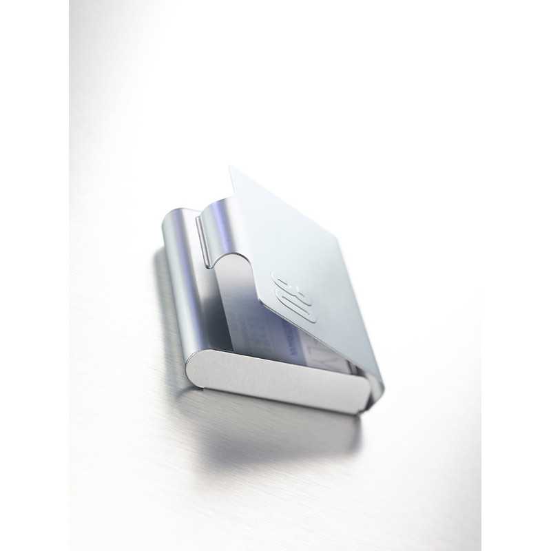 'Troika Jumbo 30 Card Case CDC78/Ti – Viste Business Card