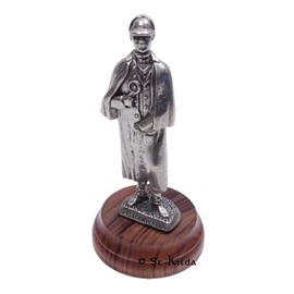 Pipercraft Sherlock Holmes Figurine