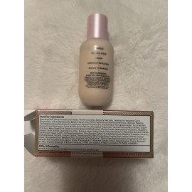 Too Faced Born This Way Healthy Glow Moisturizing Skin Tint - Cloud - 60 mL