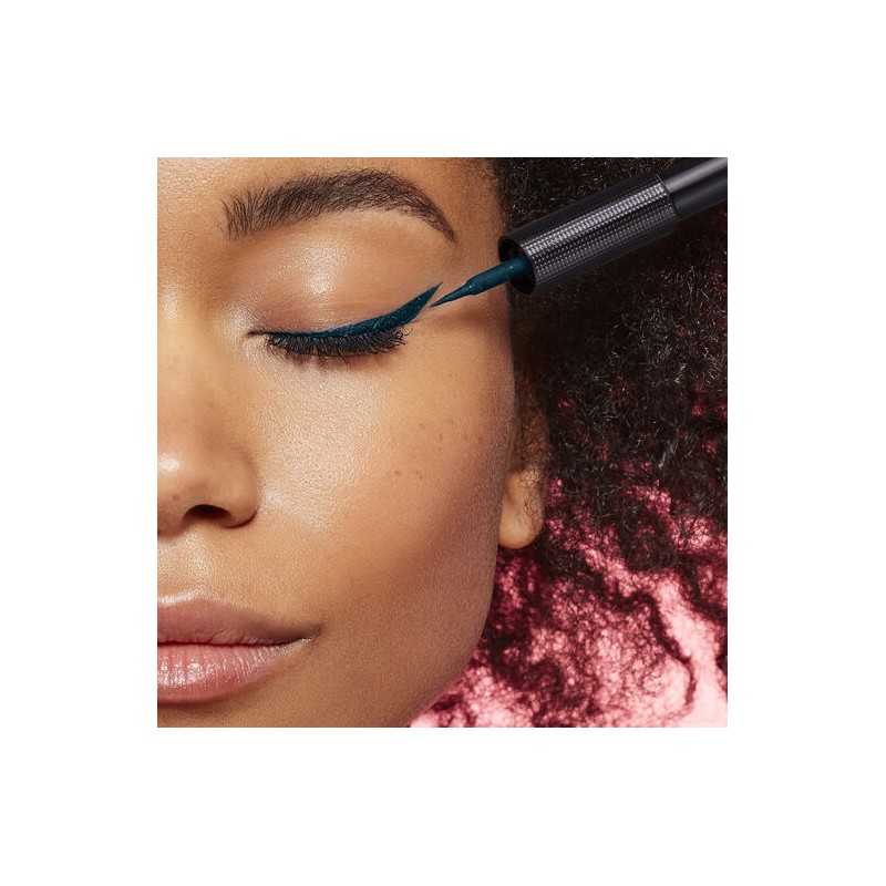 L'Oreal Matte Signature Liner 04 Emerald