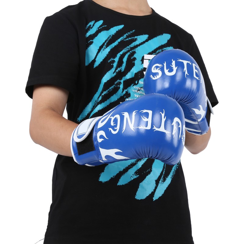 2PCS Kid Boxing Gloves Children Hand Protection for Fighting Striker