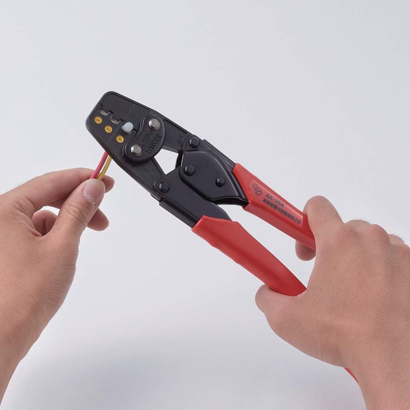 Lobtex Crimping Tool for Closed End Connectors with Insulated Coating