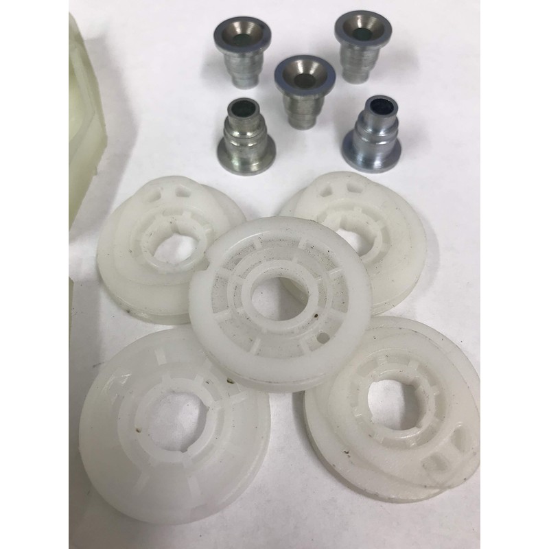 PWS COMPATIBLE Power Window Regulator plastic clips for upper right