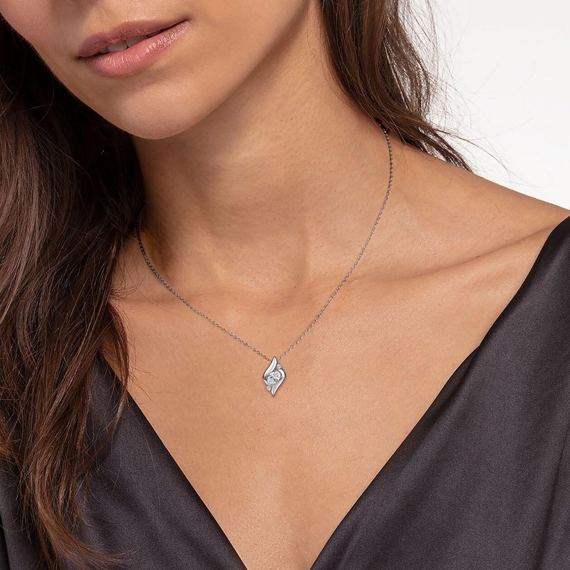 EONFUN 1.5CT Oval Moissanite Pendant Necklace for Women (Silver)