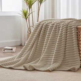 BEDELITE Fuzzy Throw Blanket for Couch - Beige Fluffy Cozy Soft Plush Warm Fleece Blankets for Winter, Gifts for Women Men