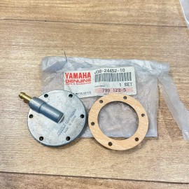 YAMAHA OEM NOS FUEL PUMP COVER WITH GASKET / J38-24452-10 / GOLF CART