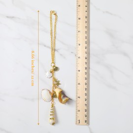 Wanmu Seashells Charms for Car Decor, Boho Car Mirror Hanging Accessories, Cute Coastal Hanging Charm for Rear View Mirror, Hand-Made Starfish Conchas Aesthetic Ornament Pendant for Women