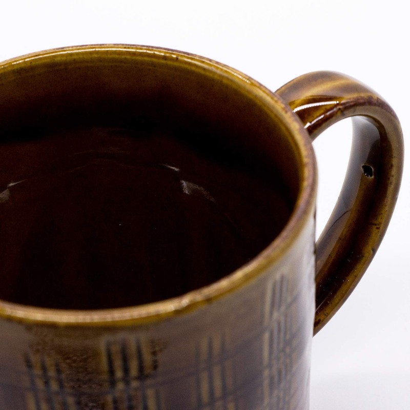 Imari Pottery 02104413 Hasami Ware Chojuro Kiln Coffee Server, Lattice