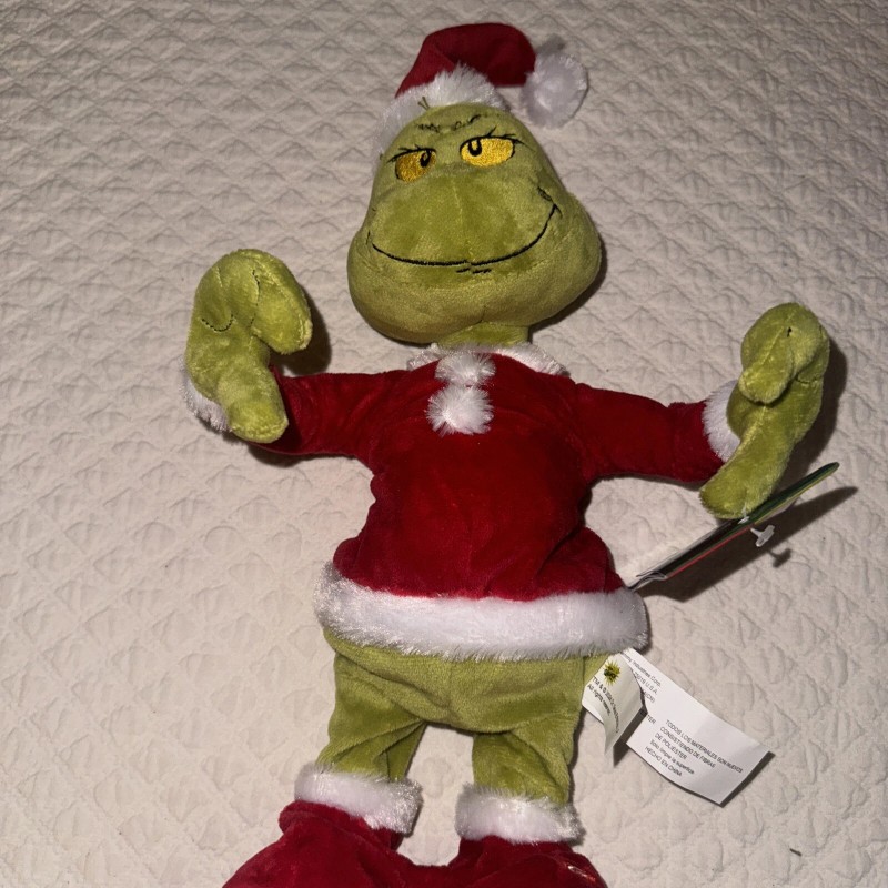 Gemmy 2024 The Grinch ANIMATED 14" Plush Gemmy Heart Hands