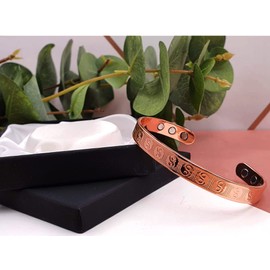 NorthByNorthEast Copper Magnetic Bracelet for Women and Men - Stylish Fashion Accessory with Yin Yang Design