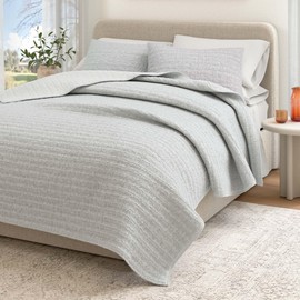 Full/Queen Size Light Grey 100% Cotton Honeycomb Waffle Quilt and Sham Set - Garment Washed, Waffle Weave Like Texture, Lightweight 3-Piece Bedding Set