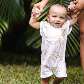 Burt's Bees Baby Baby Boys Romper - Made with 100% Organic Cotton, One-Piece Outfit Boy Clothes for Sizes Newborn to 24 Months