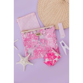 Lilly Pulitzer Water Resistant Vinyl Beach Day Pouch, Zipper Bag Includes Drink Hugger, Small Pouch, and Towel Clips (Palm Beach Toile)