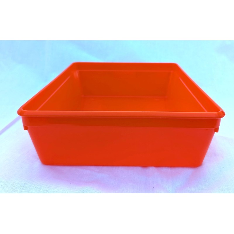 Instrument tray – 19cm x 14cm x 5.5cm. polypropylene (Orange)